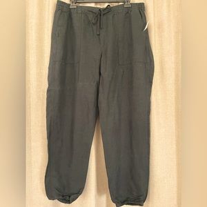 Black linen drawstring joggers.